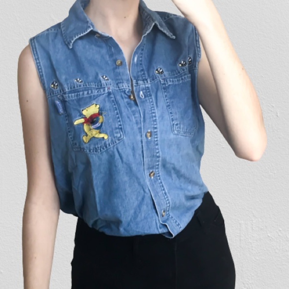 Winnie the Pooh Button Down Collar Jean Top M